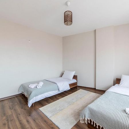 Centrally Located 2 Bedroom Apt With Netflix ブルサ エクステリア 写真
