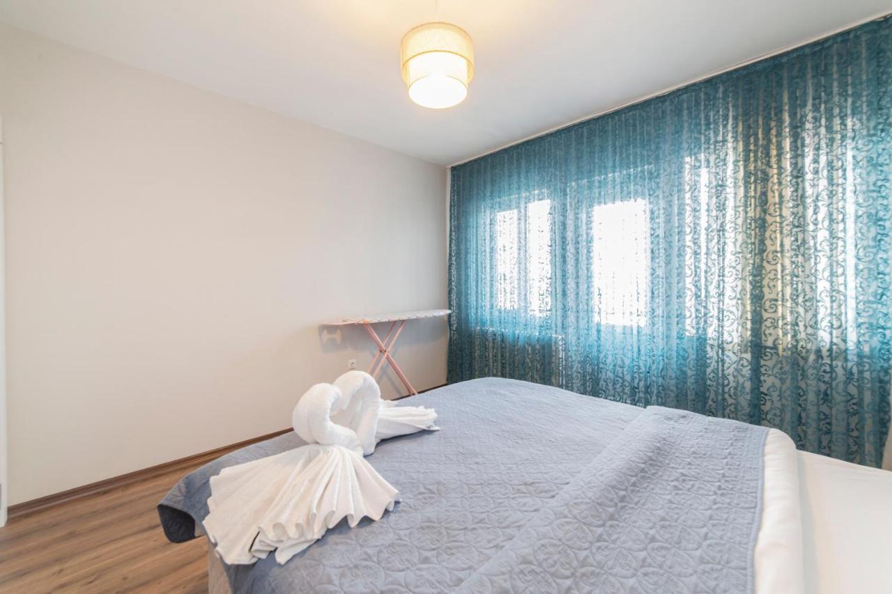 Centrally Located 2 Bedroom Apt With Netflix ブルサ エクステリア 写真
