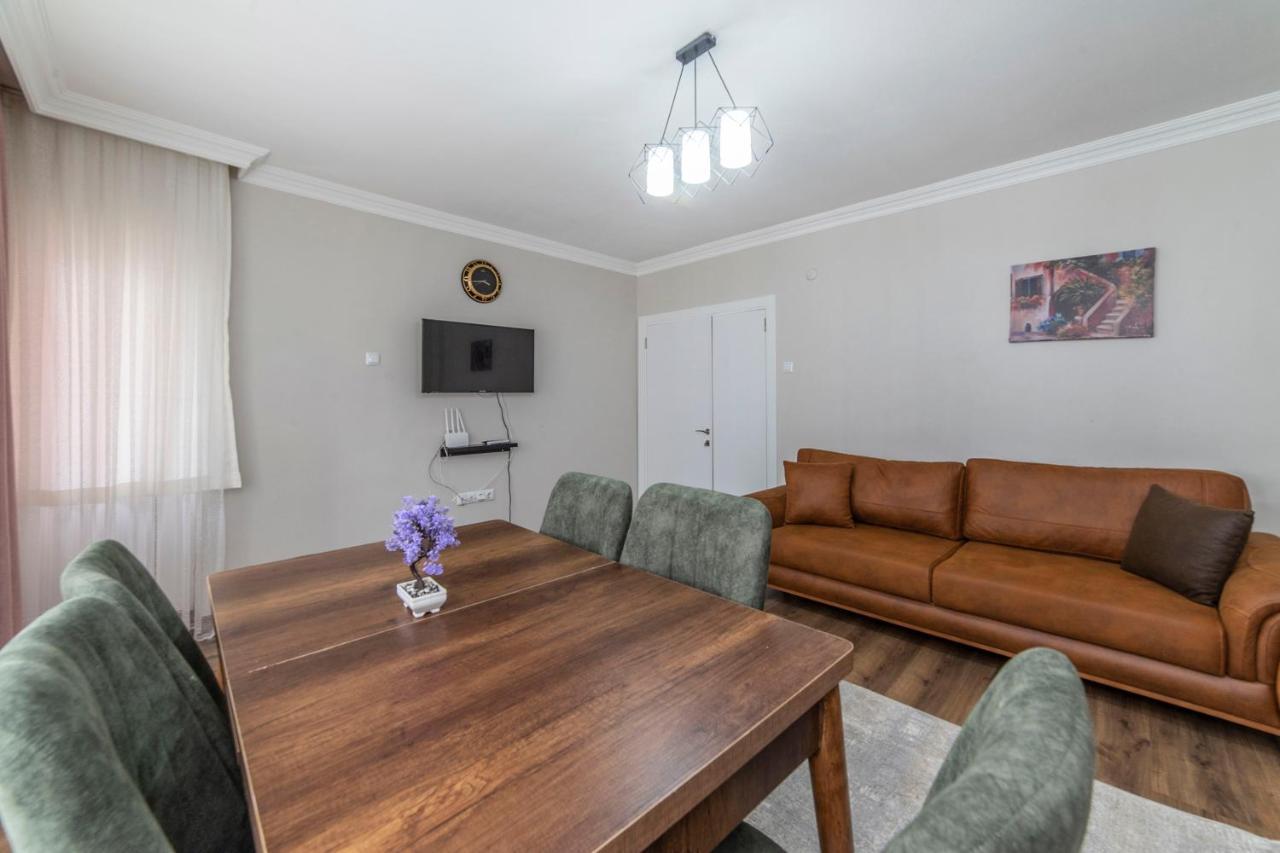 Centrally Located 2 Bedroom Apt With Netflix ブルサ エクステリア 写真
