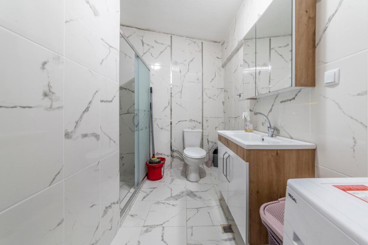 Centrally Located 2 Bedroom Apt With Netflix ブルサ エクステリア 写真
